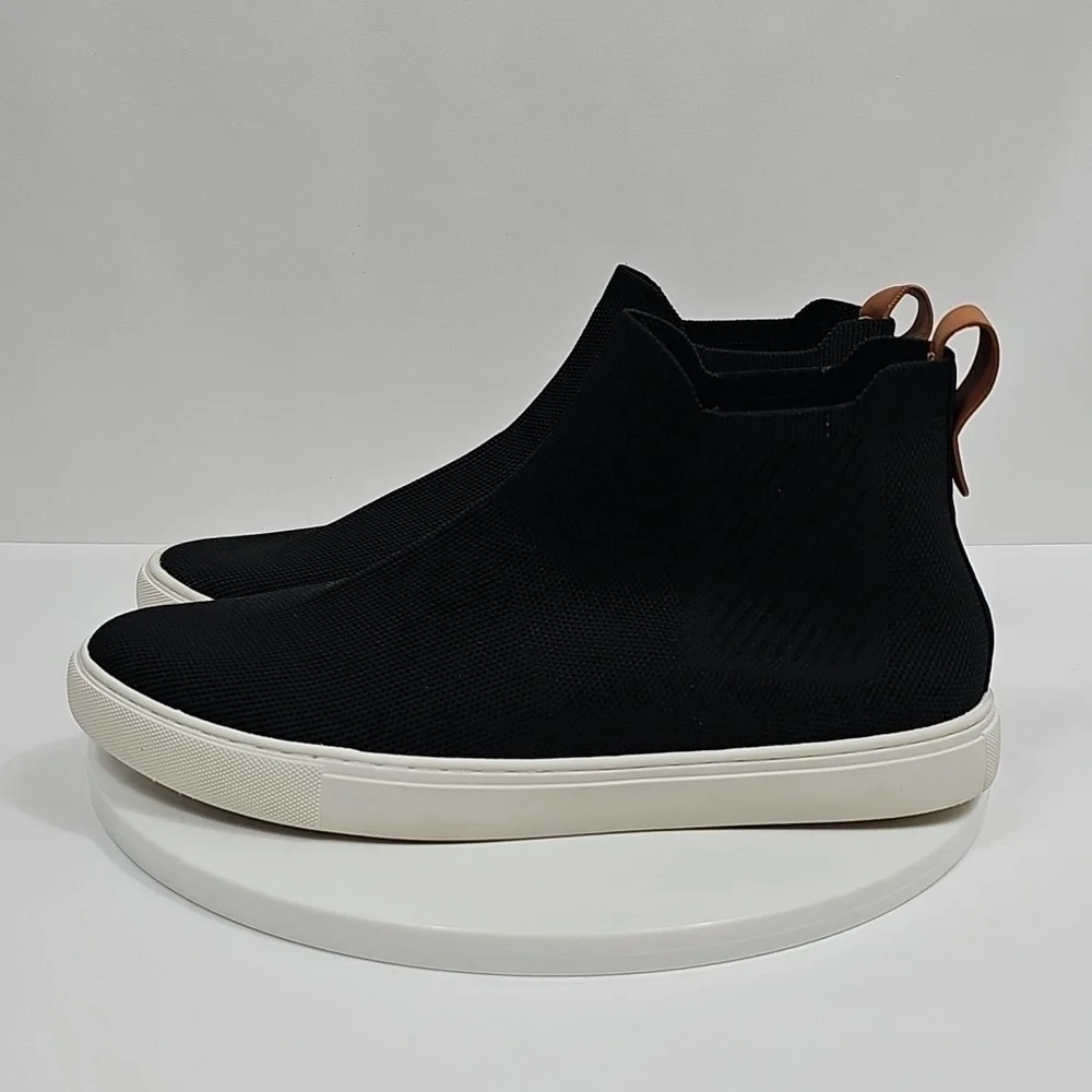 NIB Gentle Souls by Kenneth Cole Rory Elastic Mid Sneakers Size 10 Black Pull On